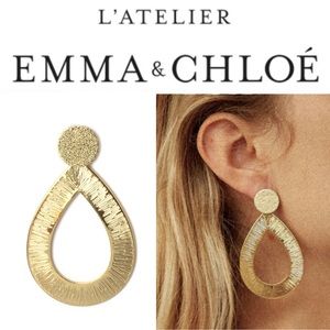 🆕 IRIS Earrings EMMA & CHLOE Gold Post Drop